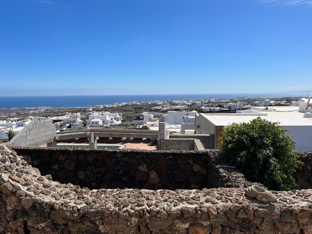 Tipica Lanzarote House Only Adults Bed and Breakfast Tías Εξωτερικό φωτογραφία