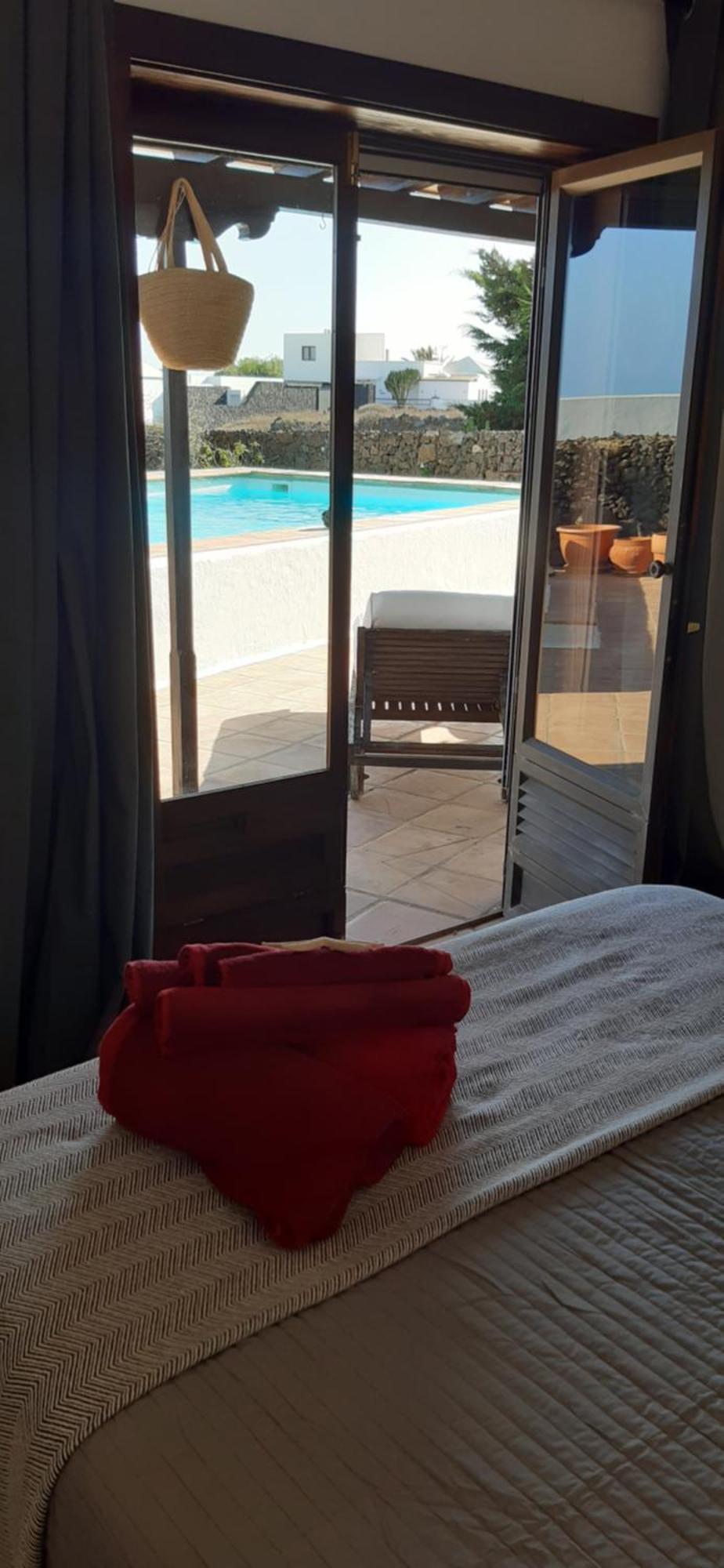 Tipica Lanzarote House Only Adults Bed and Breakfast Tías Δωμάτιο φωτογραφία