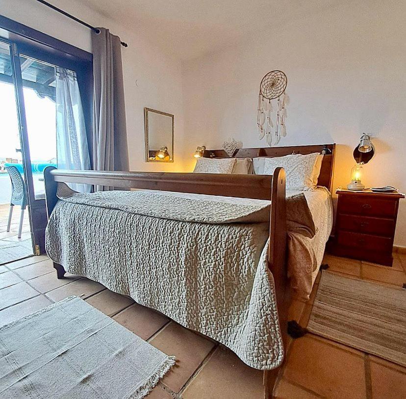 Tipica Lanzarote House Only Adults Bed and Breakfast Tías Εξωτερικό φωτογραφία